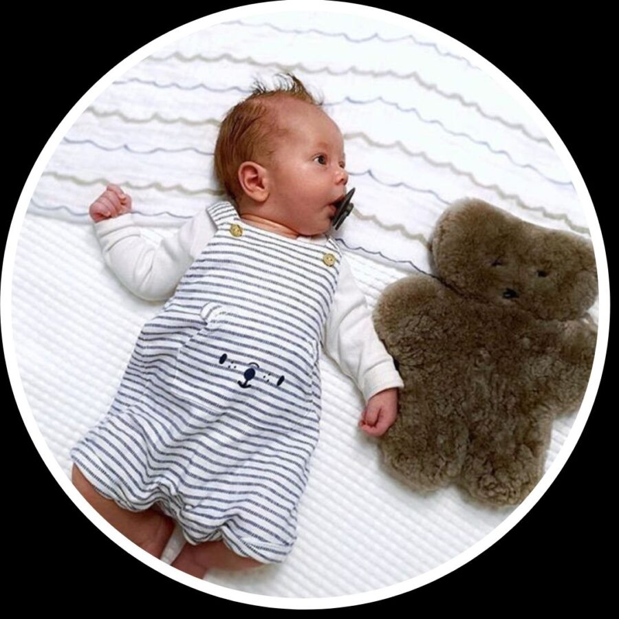 FLATOUTbear best baby newborn gift soft cuddly safe and soothing best teddy bear