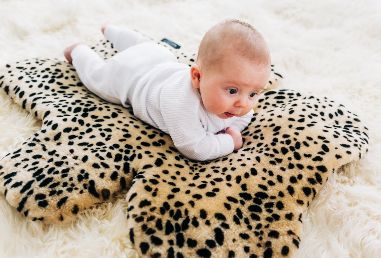 Sheepskin baby rug leopard