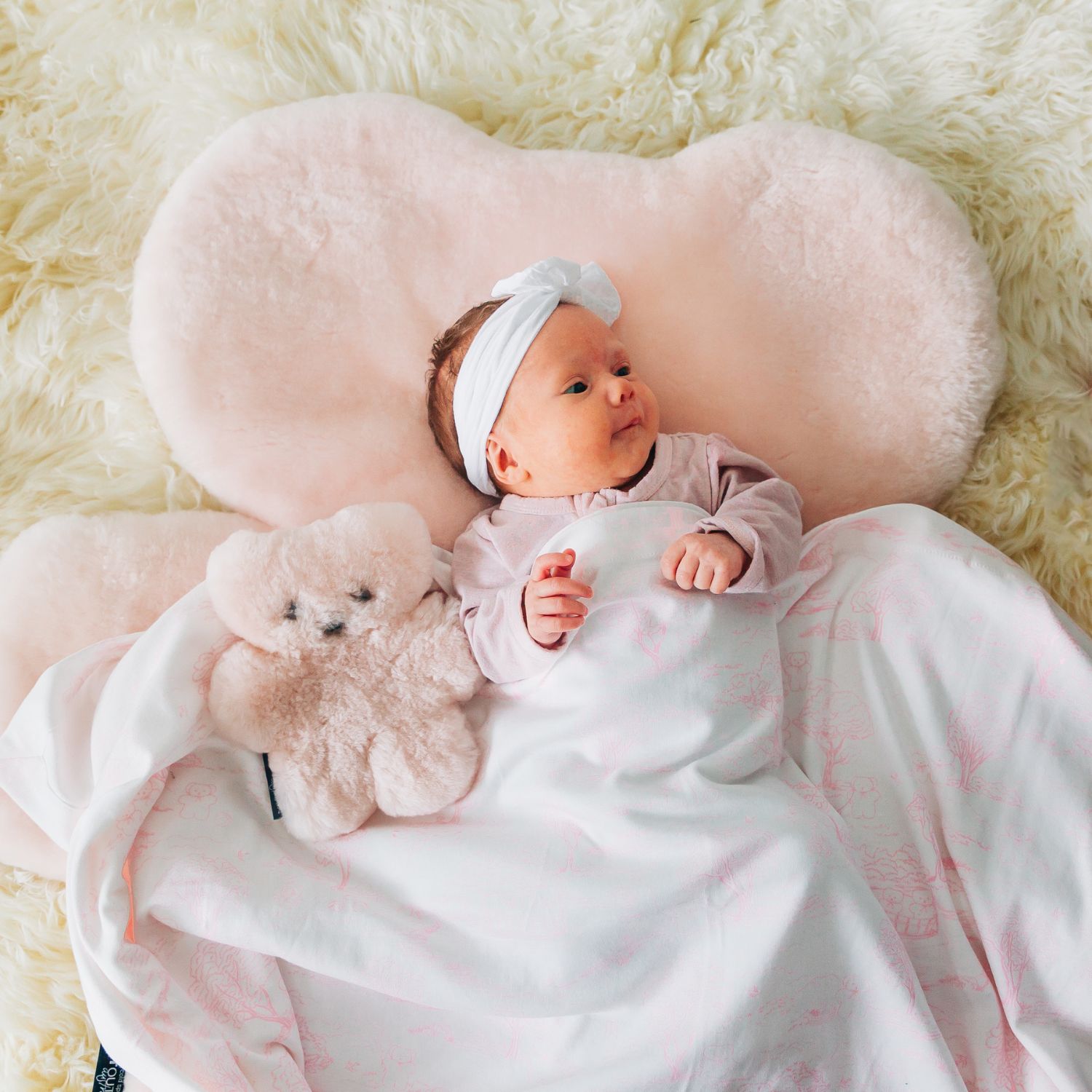 FLATOUTbear Rug Rosie - Image 5